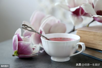 ​一个人静静喝茶的句子，修心养性，心烦心累时看看！